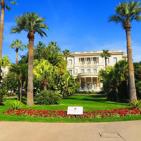 Nestor&jeeves - Marin Debussy - - By Shopping Area Lägenhet