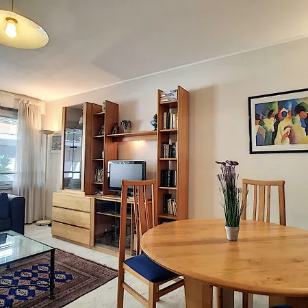 Apartman Nestor&jeeves - Marin Debussy - - By Shopping Area